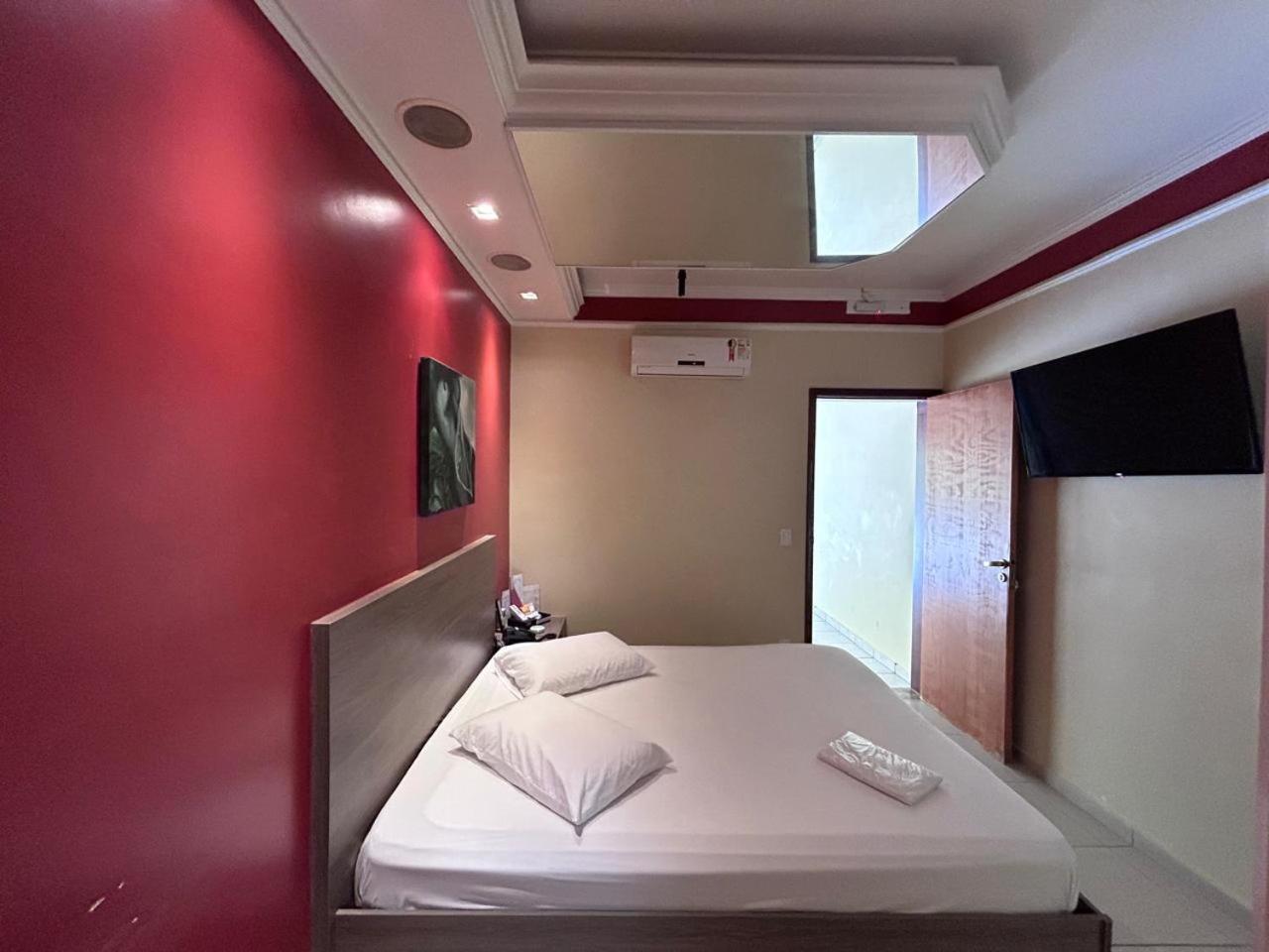 Alpha Motel Amparo  Exterior foto